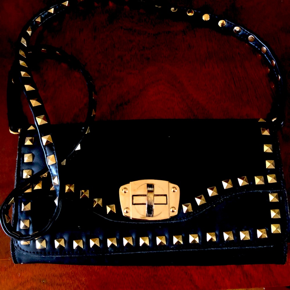 Urban expressions long strap purse